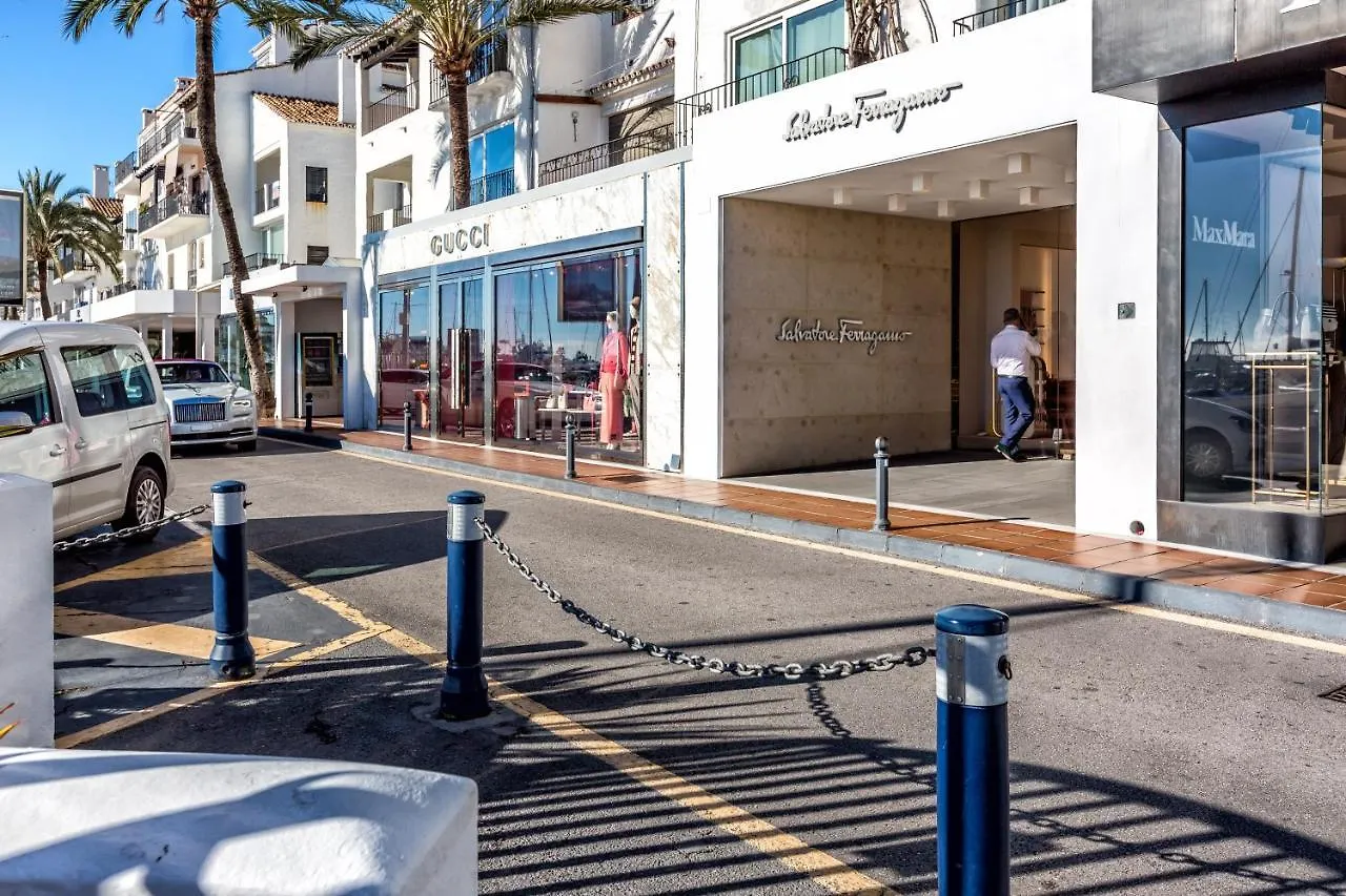 Front Line Penthouse Puerto Banus With Sea Views Apartment Marbella Spain