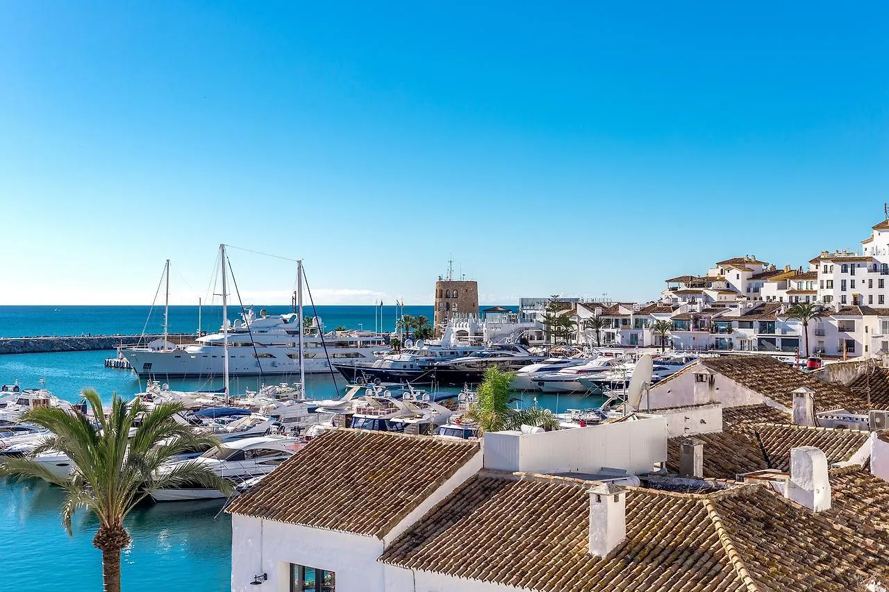 Front Line Penthouse Puerto Banus With Sea Views Apartment Marbella