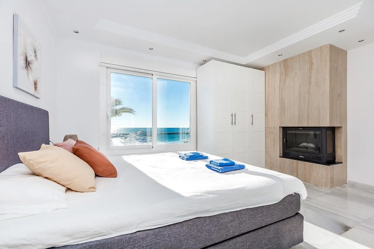 Front Line Penthouse Puerto Banus With Sea Views Apartment Marbella